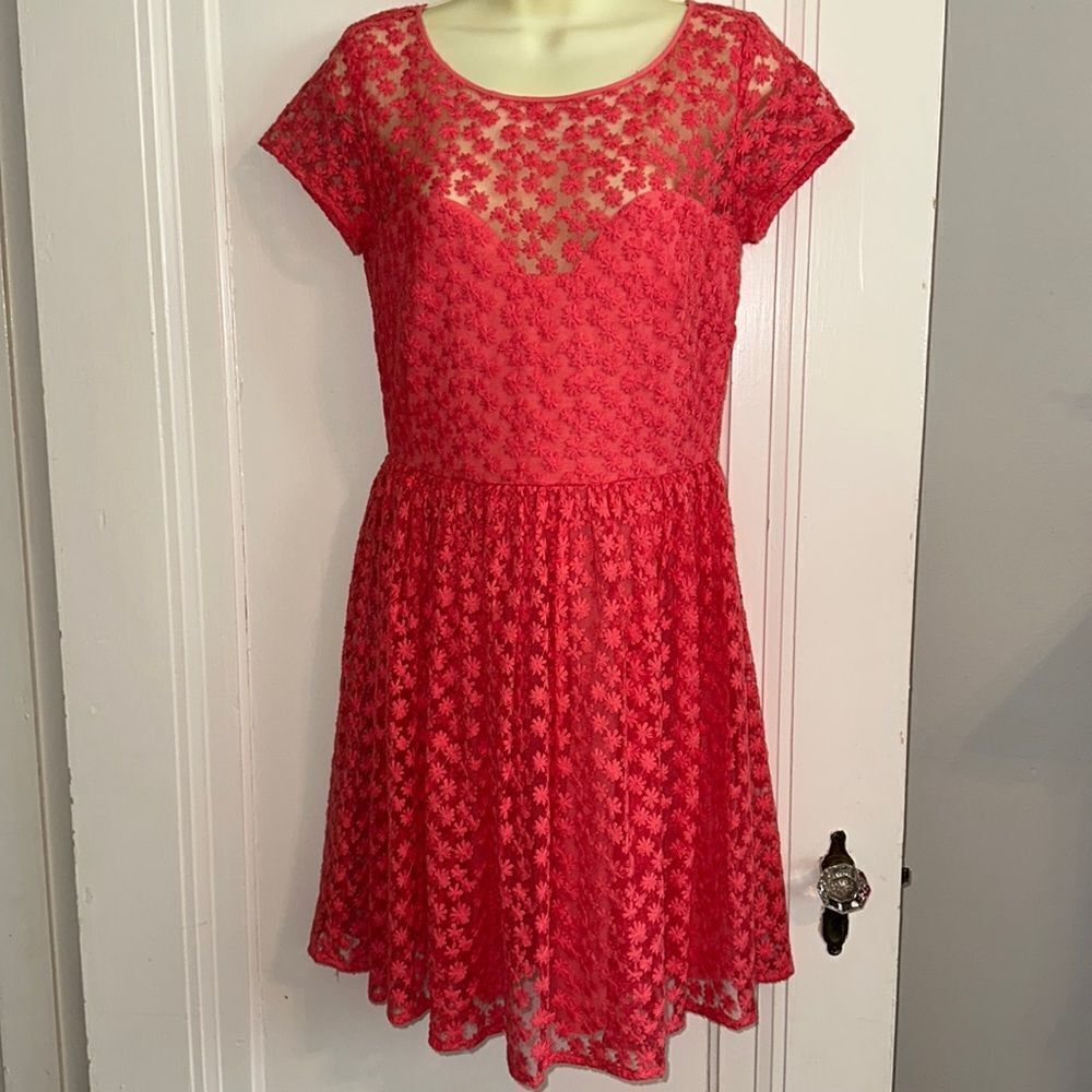 Artelier salmon pink embroidered floral lace short sleeve fit &‎ flare dress